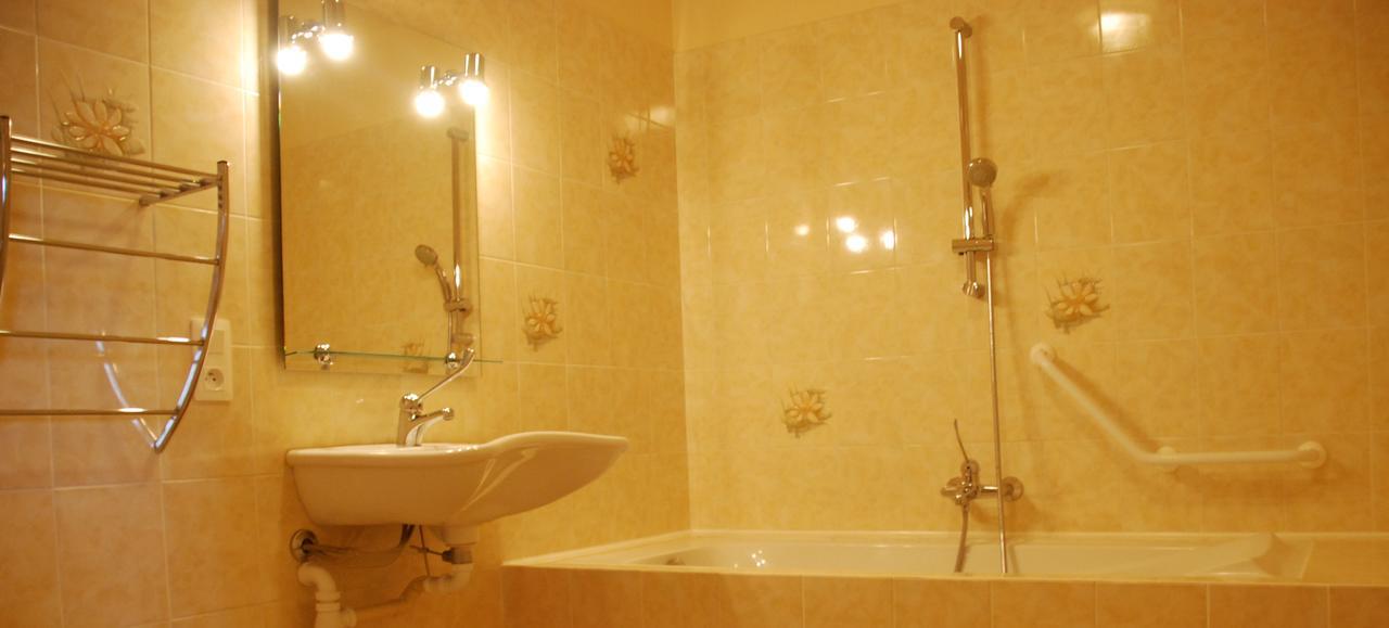 Villa Au Domaine de Rimou Extérieur photo